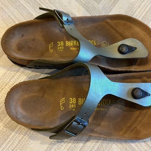 Birkenstock Women’s Gizeh Birko-Flor Silver Flip Flop - Size 38 - Picture 3 of 6